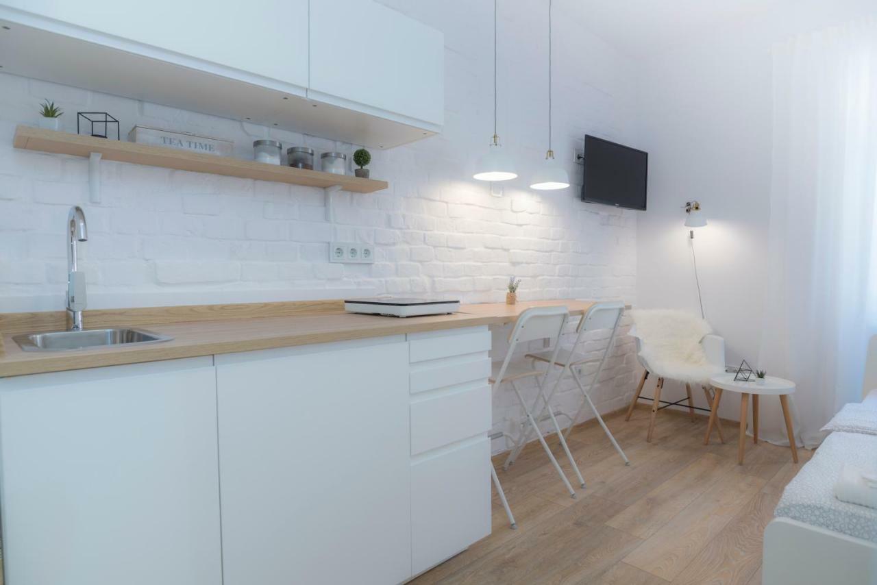 "D&M" Studio Apartments Загреб Екстериор снимка