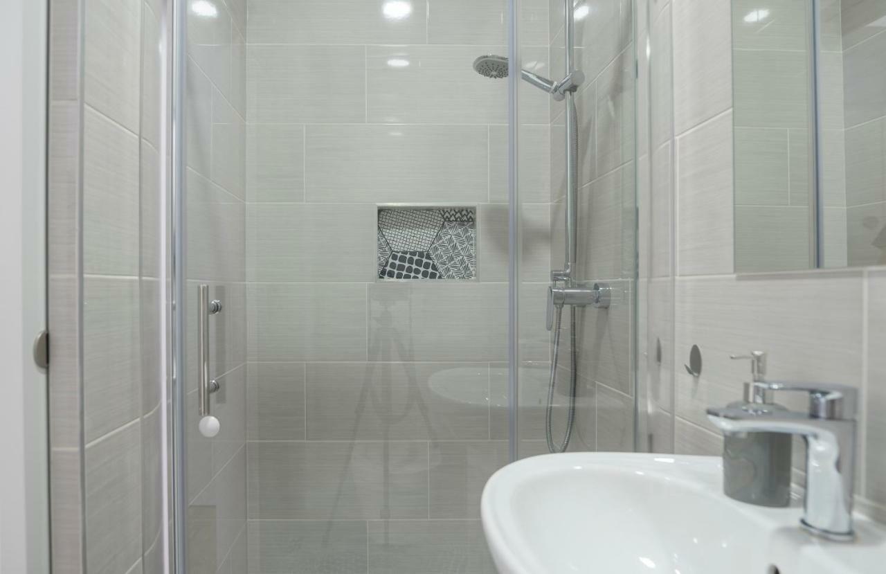 "D&M" Studio Apartments Загреб Екстериор снимка